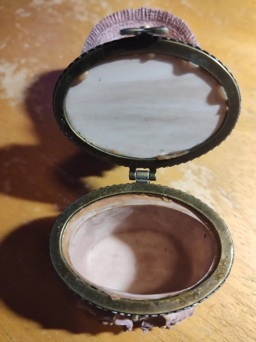 Victorian Trinket box Head Bust: Purple resin Necklace, SHIPS FREE